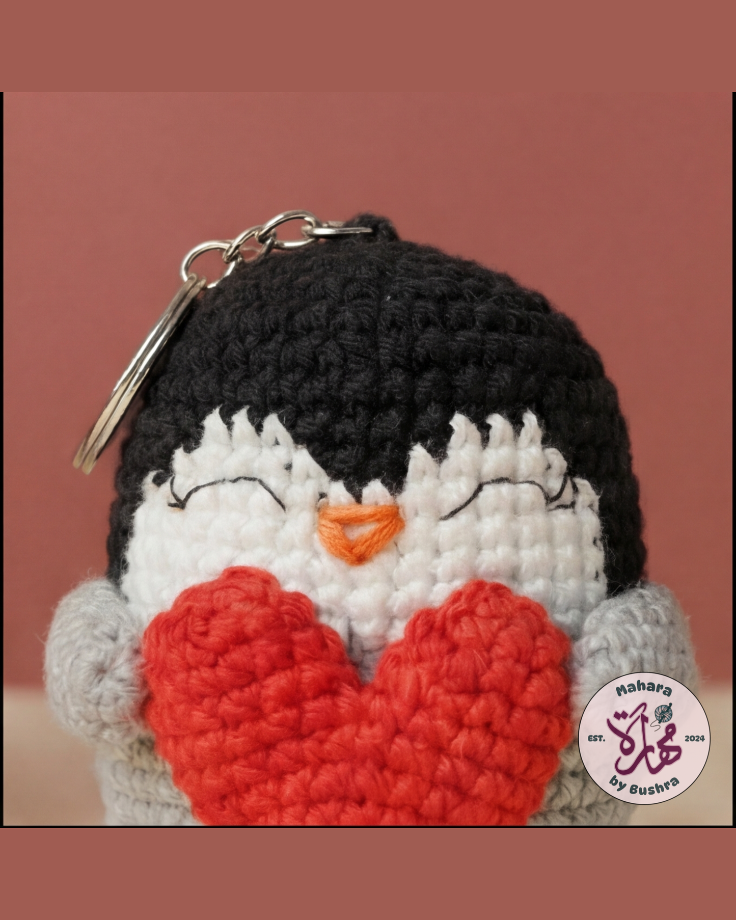 Penguin with Heart (Keychain / Bag Charm)